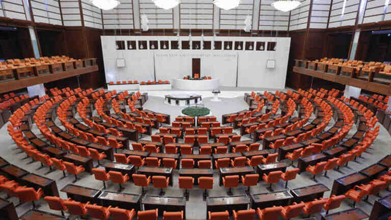 Torba teklifin ayrıntıları: İşe girene ve işverene destek, evde üretip internette satana vergi muafiyeti gelecek